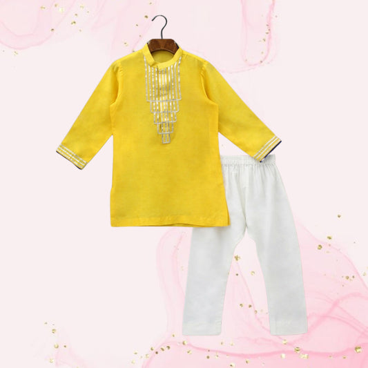 Pre Order: Yellow Mandarin Collar Kurta And Off White Pyjama